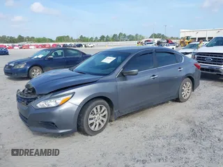 2018 Nissan Altima SV with VIN 1N4AL3AP9JC166998, listed as a IAAI auction lot 41963817 with 174,368 mi miles and . Bid and sale history available at carsss.com. Image 2.
