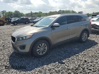 2017 Kia Sorento LX with VIN 5XYPGDA31HG203981, listed as a Copart auction lot 62062515 with 112,408 mi miles and Salvage title. Bid and sale history available at DreamBid. Image 1.