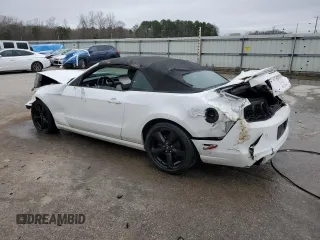 2014 Ford Mustang V6 with VIN 1ZVBP8EM9E5249726, listed as a Copart auction lot 44850925 with 93,796 mi miles and Non Repairable. Bid and sale history available at carsss.com. Image 2.