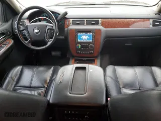 2008 Chevrolet Tahoe LTZ with VIN 1GNFK13008J195746, listed as a Copart auction lot 44428295 with 267,461 mi miles and Salvage Title. Bid and sale history available at carsss.com. Image 8.