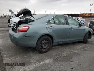 2008 Toyota Camry LE z VIN 4T4BE46K48R016122, wystawiony jako Copart lot #59758125 z przebiegiem 172 945 mil mil oraz Szkoda całkowita • Salvage title. Historia ofert i sprzedaży dostępna na DreamBid. Obrazek 3.