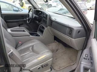 2003 Chevrolet Tahoe LT with VIN 1GNEK13Z33J114144, listed as a IAAI auction lot 42470562 with 249,813 mi miles and . Bid and sale history available at DreamBid. Image 5.