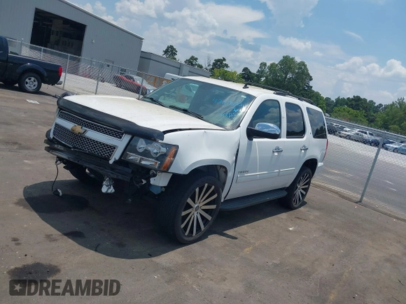 2013 Chevrolet Tahoe LT с VIN 1GNSCBE07DR328268, выставлен на аукционе IAAI как лот 42696221 с пробегом 149 785 миль миль и . История ставок и продаж доступна на DreamBid. Изображение 17.