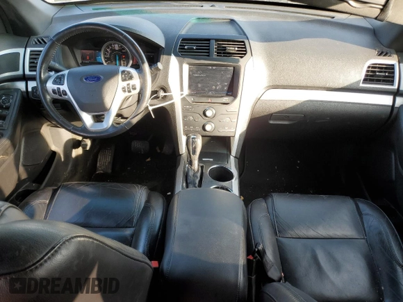 2011 Ford Explorer XLT z VIN 1FMHK8D88BGA78169, wystawiony jako Copart lot #83055244 z przebiegiem 131 038 mil mil oraz Szkoda całkowita • Salvage title. Historia ofert i sprzedaży dostępna na DreamBid. Obrazek 8.