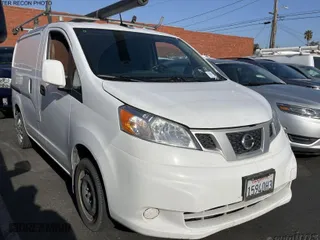 2021 Nissan NV200 Compact Cargo SV with VIN 3N6CM0KN5MK708458, listed as a IAAI auction lot 42101922 with 138,109 mi miles. Bid and sale history available at carsss.com. Image 1.