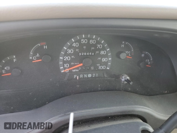 2003 Ford Econoline Cargo Recreational with VIN 1FDPE24L63HA42948, listed as a Copart auction lot 68839164 with 326,444 mi miles and Salvage Title. Bid and sale history available at DreamBid. Image 9.