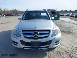 2014 Mercedes-Benz GLK-Class GLK 350 with VIN WDCGG8JB8EG175260, listed as a IAAI auction lot 41957511 with 106,427 mi miles. Bid and sale history available at carsss.com. Image 12.