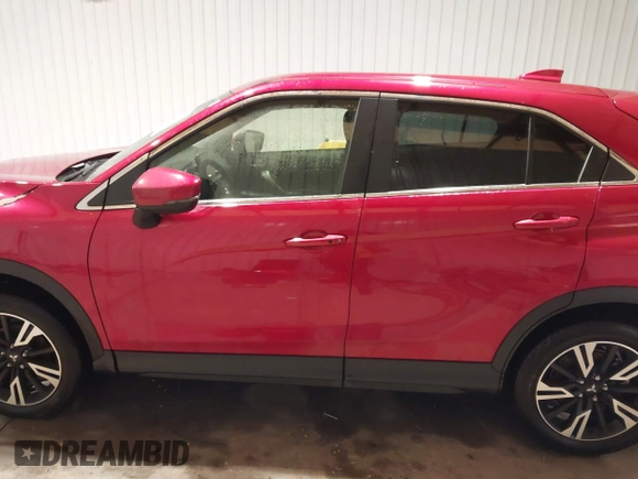 2024 Mitsubishi Eclipse Cross SE z VIN JA4ATWAAXRZ037663, wystawiony jako IAAI lot #41315137 z przebiegiem 23 678 mil mil oraz . Historia ofert i sprzedaży dostępna na DreamBid. Obrazek 15.