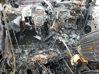 2016 Scion iM z VIN JTNKARJE7GJ511421, wystawiony jako Copart lot #51577545 z przebiegiem Nie podano mil oraz Nie do naprawy • Non repairable. Historia ofert i sprzedaży dostępna na DreamBid. Obrazek 8.