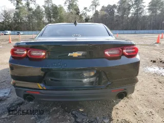 2021 Chevrolet Camaro 1LT z VIN 1G1FB1RX5M0102614, wystawiony jako Copart lot #45390535 z przebiegiem 67 061 mil mil oraz Szkoda całkowita • Salvage title. Historia ofert i sprzedaży dostępna na DreamBid. Obrazek 6.