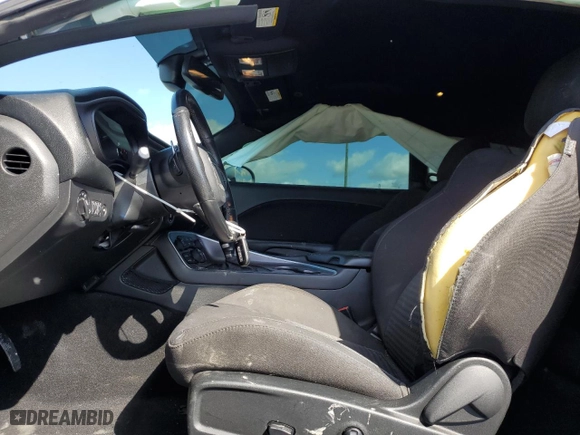 2019 Dodge Challenger GT with VIN 2C3CDZJG2KH667950, listed as a Copart auction lot 48680575 with 102,941 mi miles and Salvage Title. Bid and sale history available at carsss.com. Image 7.