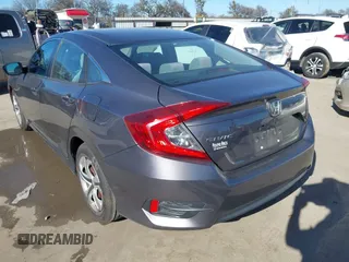 2017 Honda Civic LX z VIN 19XFC2F58HE012626, wystawiony jako IAAI lot #41458898 z przebiegiem 120 354 mil mil oraz . Historia ofert i sprzedaży dostępna na DreamBid. Obrazek 3.