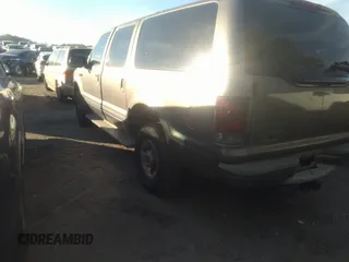 2005 Ford Excursion Limited with VIN 1FMNU43S95EB14129, listed as a IAAI auction lot 41348973 with Not provided miles and . Bid and sale history available at DreamBid. Image 3.