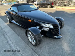 2000 Plymouth Prowler z VIN 1P3EW65G6YV602347, wystawiony jako Copart lot #71067714 z przebiegiem 65 554 mil mil oraz Tytuł czysty. Historia ofert i sprzedaży dostępna na DreamBid. Obrazek 4.