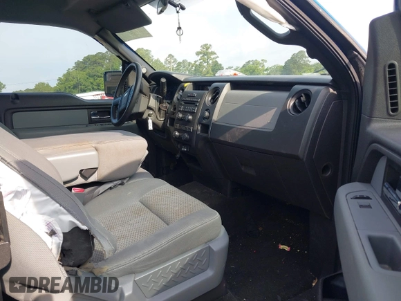 2014 Ford F-150 XL with VIN 1FTEX1CM0EKG29100, listed as a IAAI auction lot 42334851 with 129,545 mi miles and . Bid and sale history available at DreamBid. Image 5.
