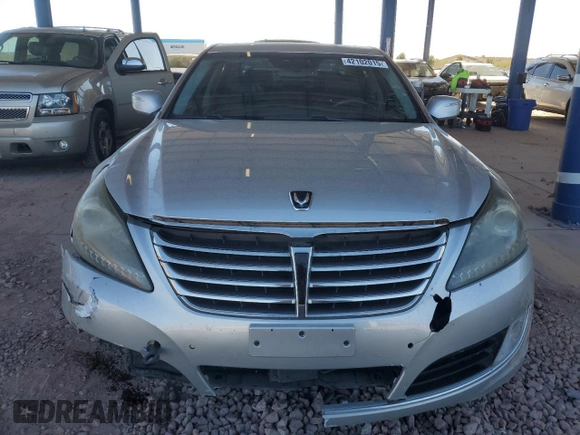 2014 Hyundai Equus Ultimate z VIN KMHGH4JH8EU080596, wystawiony jako Copart lot #42102015 z przebiegiem 248 038 mil mil oraz Szkoda całkowita • Salvage title. Historia ofert i sprzedaży dostępna na DreamBid. Obrazek 5.