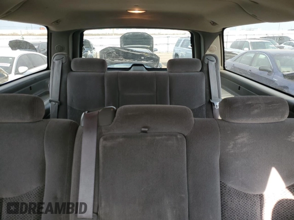 2006 Chevrolet Suburban LS with VIN 3GNGK26U66G100257, listed as a Copart auction lot 53170755 with 171,733 mi miles and Clean Title. Bid and sale history available at carsss.com. Image 10.