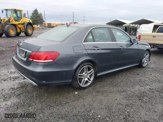 2016 Mercedes-Benz E-Class E 350 Sport with VIN WDDHF5KB7GB281277, listed as a IAAI auction lot 41058388 with 70,993 mi miles. Bid and sale history available at carsss.com. Image 4.