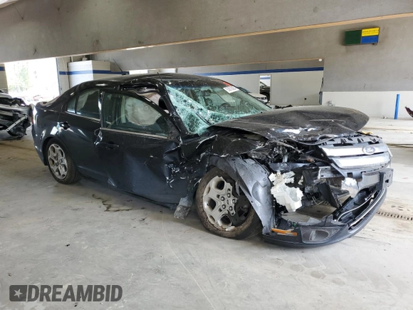 2011 Ford Fusion SE with VIN 3FAHP0HA1BR321100, listed as a Copart auction lot 53870005 with Not Provided miles and Salvage Title. Bid and sale history available at carsss.com. Image 4.