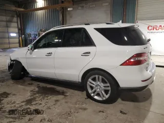 2014 Mercedes-Benz M 350 with VIN 4JGDA2EB2EA286578, listed as a Copart auction lot 45470435 with 121,968 mi miles and Salvage Title. Bid and sale history available at DreamBid. Image 2.