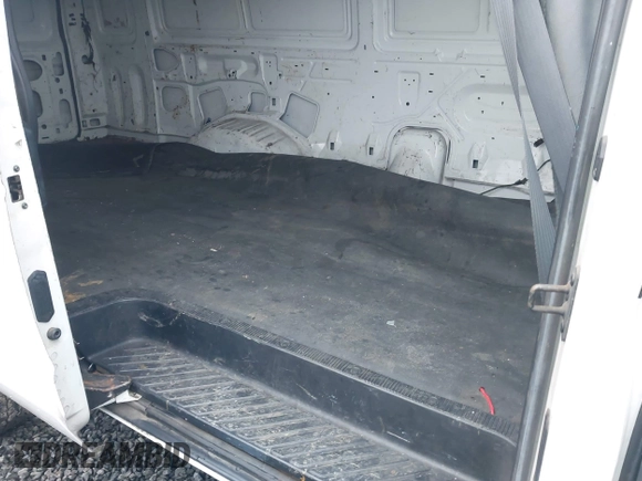 1996 Ford Econoline Cargo with VIN 1FTJS34H4THA69893, listed as a IAAI auction lot 41703257 with 206,503 mi miles and . Bid and sale history available at DreamBid. Image 8.