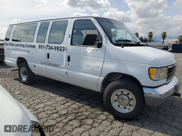 1996 Ford Econoline Cargo with VIN 1FBJS31G0THA71513, listed as a Copart auction lot 51131645 with 114,078 mi miles and Clean Title. Bid and sale history available at DreamBid. Image 4.