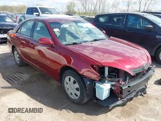 2004 Toyota Camry LE with VIN 4T1BE32K34U377605, listed as a IAAI auction lot 42107813 with 110,724 mi miles. Bid and sale history available at carsss.com. Image 1.
