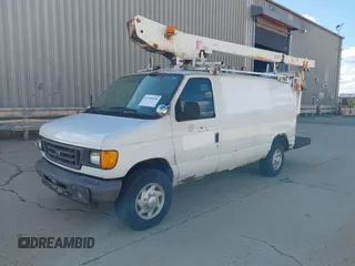 2007 Ford Econoline Cargo with VIN 1FTSE34L37DA57344, listed as a IAAI auction lot 42193599 with 211,674 mi miles and . Bid and sale history available at DreamBid. Image 2.