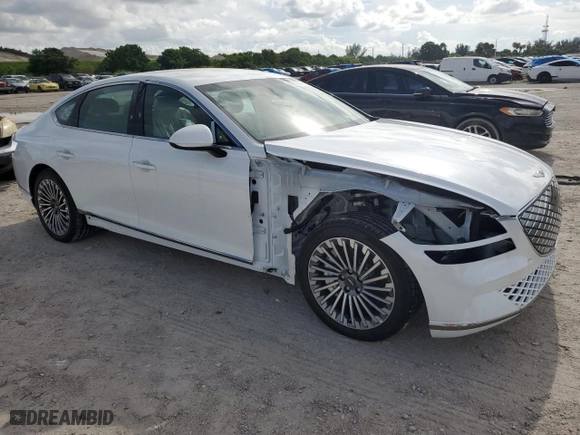 2024 Genesis Electrified G80 Advanced with VIN KMTGE4S14RU008462, listed as a Copart auction lot 71991314 with 17 mi miles and Salvage Title. Bid and sale history available at carsss.com. Image 4.