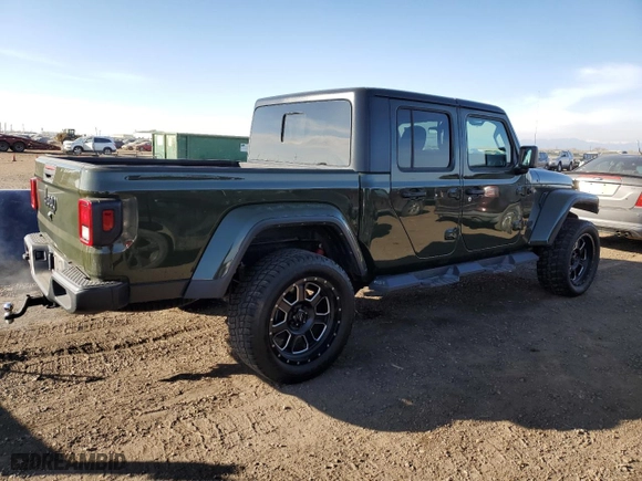2022 Jeep Gladiator Texas Trail with VIN 1C6HJTAG8NL101992, listed as a Copart auction lot 44657105 with 30,351 mi miles and Salvage Title. Bid and sale history available at carsss.com. Image 3.