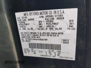 2004 Ford F-150 STX with VIN 1FTRX14W64NB46189, listed as a IAAI auction lot 42346008 with 210,072 mi miles and . Bid and sale history available at DreamBid. Image 9.