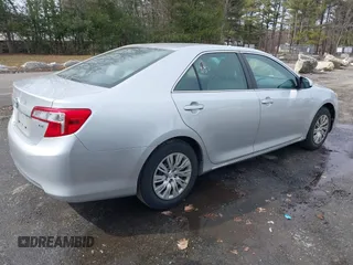 2014 Toyota Camry L with VIN 4T4BF1FK3ER425879, listed as a IAAI auction lot 41772525 with 180,910 mi miles. Bid and sale history available at carsss.com. Image 4.
