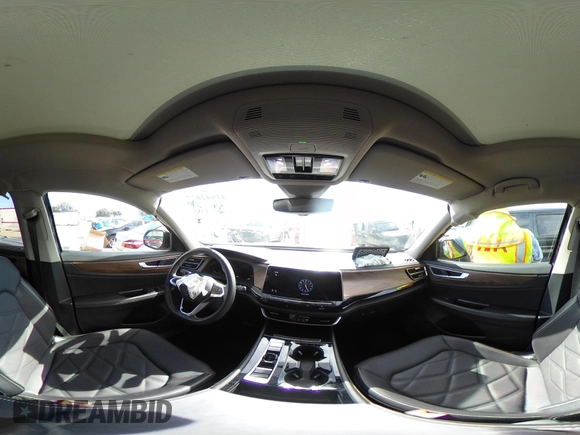 2024 Volkswagen Atlas SE z VIN 1V2JR2CAXRC512272, wystawiony jako IAAI lot #41642077 z przebiegiem 13 583 mil mil oraz . Historia ofert i sprzedaży dostępna na DreamBid. Obrazek 18.