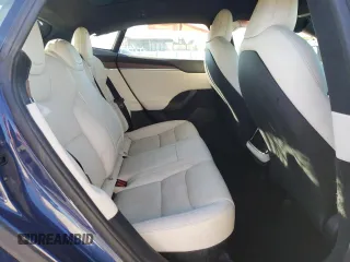 2022 Tesla Model S z VIN 5YJSA1E55NF475989, wystawiony jako Copart lot #88104975 z przebiegiem Nie podano mil oraz Szkoda całkowita • Salvage title. Historia ofert i sprzedaży dostępna na DreamBid. Obrazek 10.