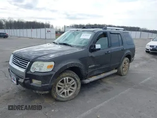 2006 Ford Explorer Limited with VIN 1FMEU75826ZA14239, listed as a IAAI auction lot 41705233 with 290,627 mi miles and . Bid and sale history available at carsss.com. Image 2.