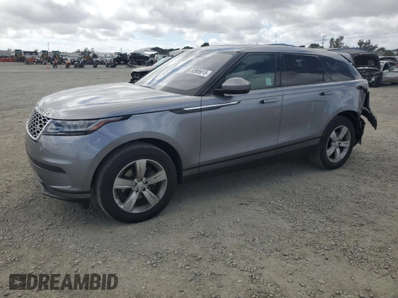 2020 Land Rover Range Rover Velar S z VIN SALYB2EX2LA242097, wystawiony jako Copart lot #53985615 z przebiegiem 45 714 mil mil oraz Szkody całkowita. Historia ofert i sprzedaży dostępna na DreamBid. Obrazek 1.