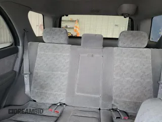 2005 Kia Sorento LX with VIN KNDJC733855449656, listed as a Copart auction lot 52234685 with 114,398 mi miles and Salvage Title. Bid and sale history available at carsss.com. Image 10.