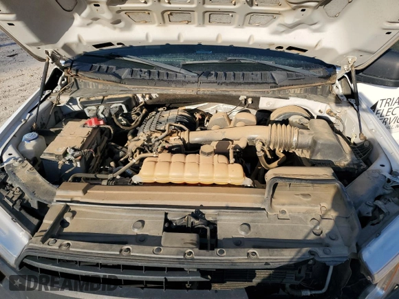 2018 Ford F-150 XL with VIN 1FTMF1CB2JFE39024, listed as a Copart auction lot 88847245 with 121,592 mi miles and Salvage Title. Bid and sale history available at carsss.com. Image 12.