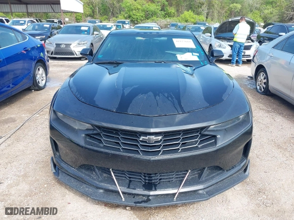 2019 Chevrolet Camaro 1LT with VIN 1G1FB1RX5K0133813, listed as a IAAI auction lot 41927669 with 89,557 mi miles. Bid and sale history available at carsss.com. Image 13.