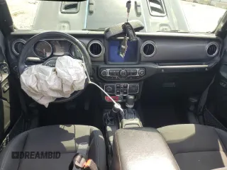 2022 Jeep Wrangler Unlimited Rubicon with VIN 1C4JJXR69NW206276, listed as a Copart auction lot 55247595 with 39,273 mi miles and Salvage title. Bid and sale history available at DreamBid. Image 8.