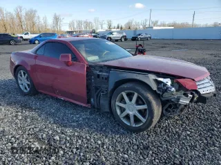 2004 Cadillac XLR z VIN 1G6YV34A945603839, wystawiony jako Copart lot #47592565 z przebiegiem Nie podano mil oraz Szkody całkowita. Historia ofert i sprzedaży dostępna na DreamBid. Obrazek 4.