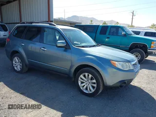 2011 Subaru Forester X Premium с VIN JF2SHADC3BH745245, выставлен на аукционе IAAI как лот 42306314 с пробегом 151 499 миль миль и . История ставок и продаж доступна на DreamBid. Изображение 1.