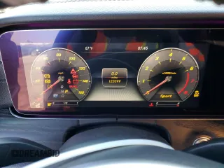 2018 Mercedes-Benz E-Class E 400 with VIN WDD1J6FB8JF044703, listed as a Copart auction lot 52633145 with 122,099 mi miles and Salvage Title. Bid and sale history available at carsss.com. Image 9.