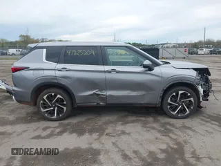 2022 Mitsubishi Outlander SE z VIN JA4J4UA83NZ023998, wystawiony jako IAAI lot #41923204 z przebiegiem 68 788 mil mil oraz . Historia ofert i sprzedaży dostępna na DreamBid. Obrazek 14.