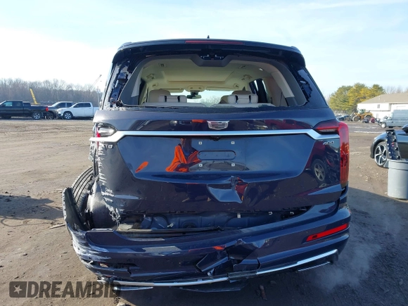 2024 Cadillac XT6 AWD Premium Luxury with VIN 1GYKPDRS2RZ737851, listed as a IAAI auction lot 41155253 with 7,988 mi miles. Bid and sale history available at carsss.com. Image 16.