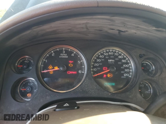 2011 Chevrolet Tahoe LS with VIN 1GNSCAE07BR394942, listed as a Copart auction lot 62221505 with 176,443 mi miles and Clean title. Bid and sale history available at DreamBid. Image 9.