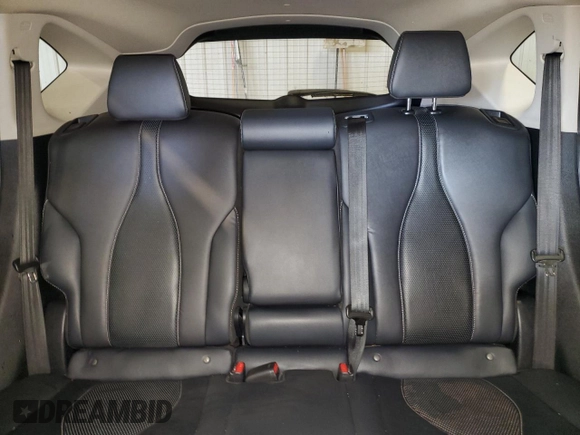 2019 Acura RDX Technology with VIN 5J8TC2H53KL013988, listed as a Copart auction lot 55577305 with 67,878 mi miles and Salvage title. Bid and sale history available at DreamBid. Image 10.