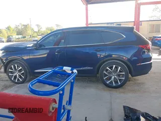 2024 Acura MDX w/Technology Package with VIN 5J8YD9H4XRL001382, listed as a IAAI auction lot 41657133 with 20,037 mi miles. Bid and sale history available at carsss.com. Image 15.