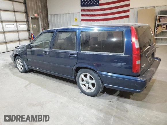 1998 Volvo V70 с VIN YV1LW5574W2468416, выставлен на аукционе Copart как лот 86874824 с пробегом 291 671 миль миль и Чистый • Clean title. История ставок и продаж доступна на DreamBid. Изображение 2.