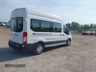 2022 Ford Transit Passenger XL with VIN 1FBAX2X8XNKA29271, listed as a IAAI auction lot 41987994 with 81,961 mi miles and . Bid and sale history available at DreamBid. Image 4.